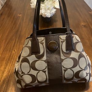 AUTHENTIC !! Coach purse